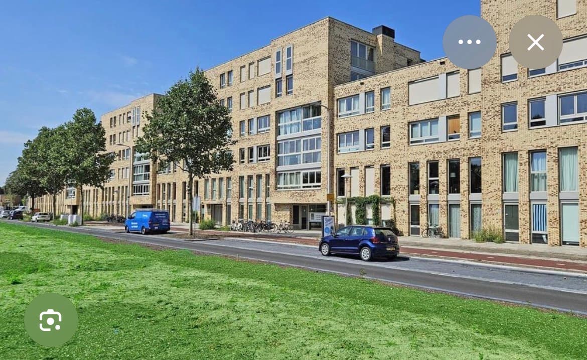 Extra Grote Overdekte Garageplaats te Huur in Utrecht